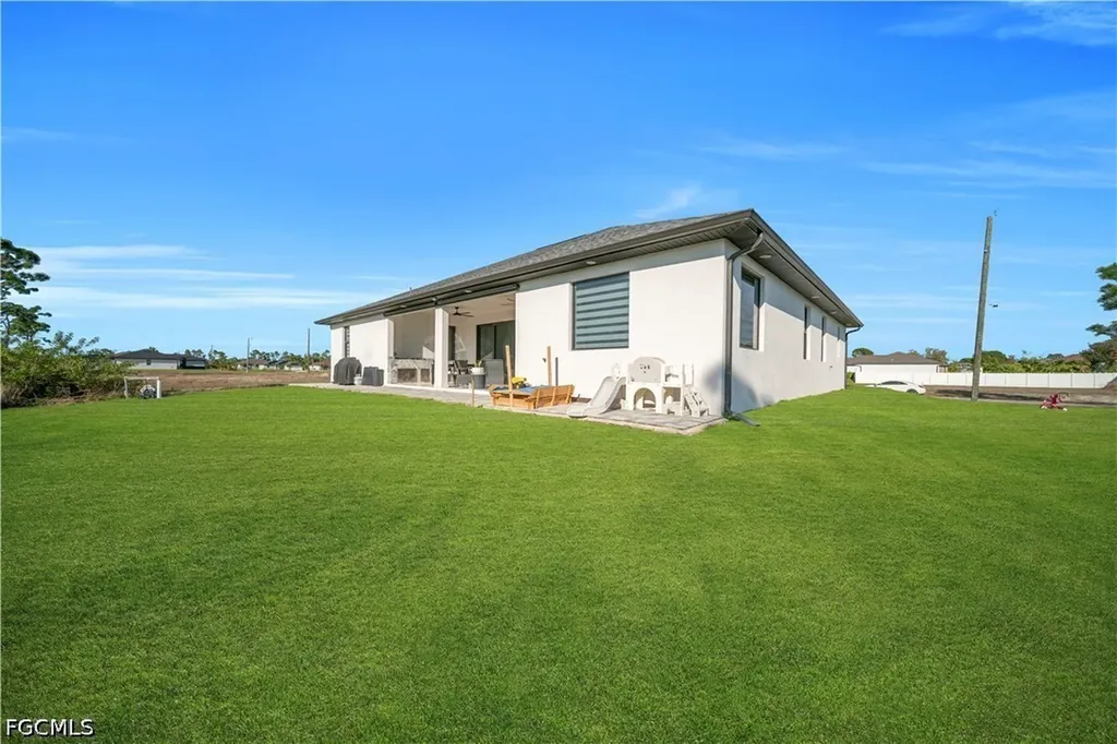 2804 NW 26th Avenue Cape Coral FL 33993