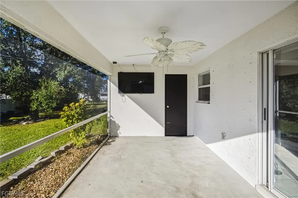 1204 NE 10th Terrace Cape Coral FL 33909