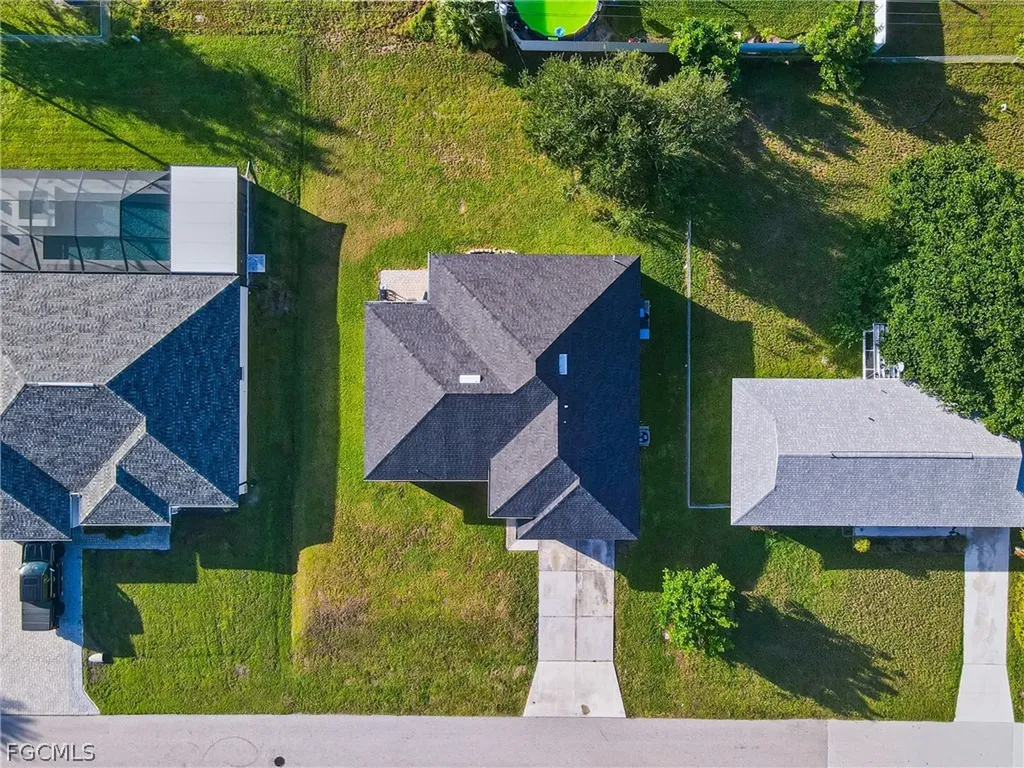 1204 NE 10th Terrace Cape Coral FL 33909
