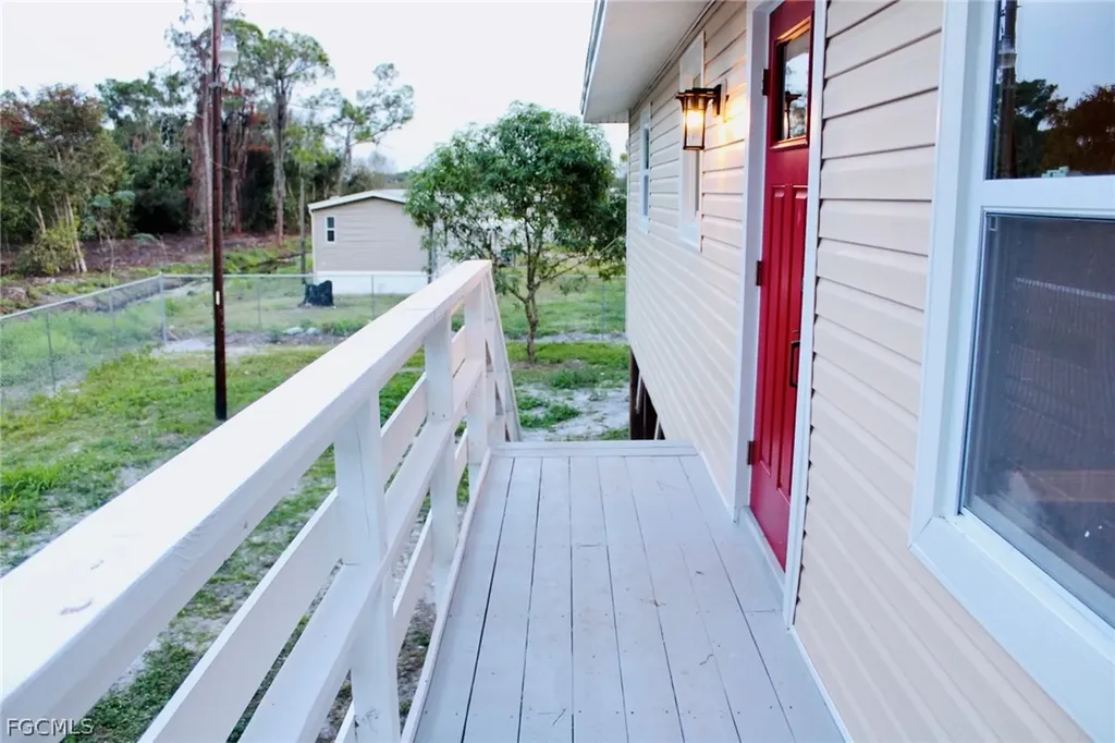 1422 Tangerine Street Immokalee FL 34142