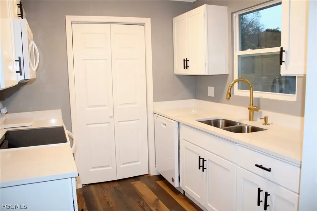 1422 Tangerine Street Immokalee FL 34142