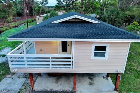 1422 Tangerine Street Immokalee FL 34142