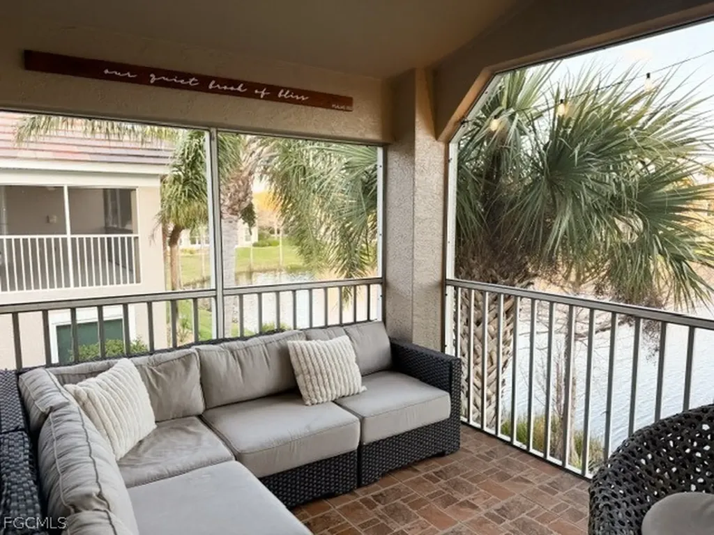 2616 Somerville Loop Cape Coral FL 33991