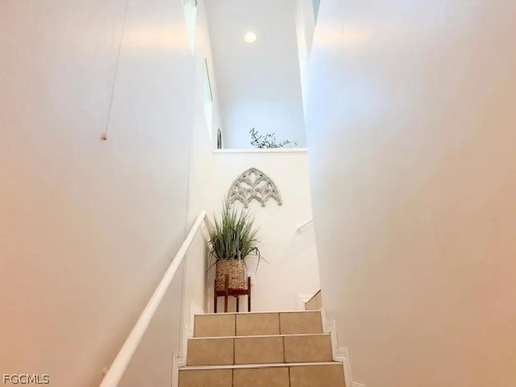 2616 Somerville Loop Cape Coral FL 33991