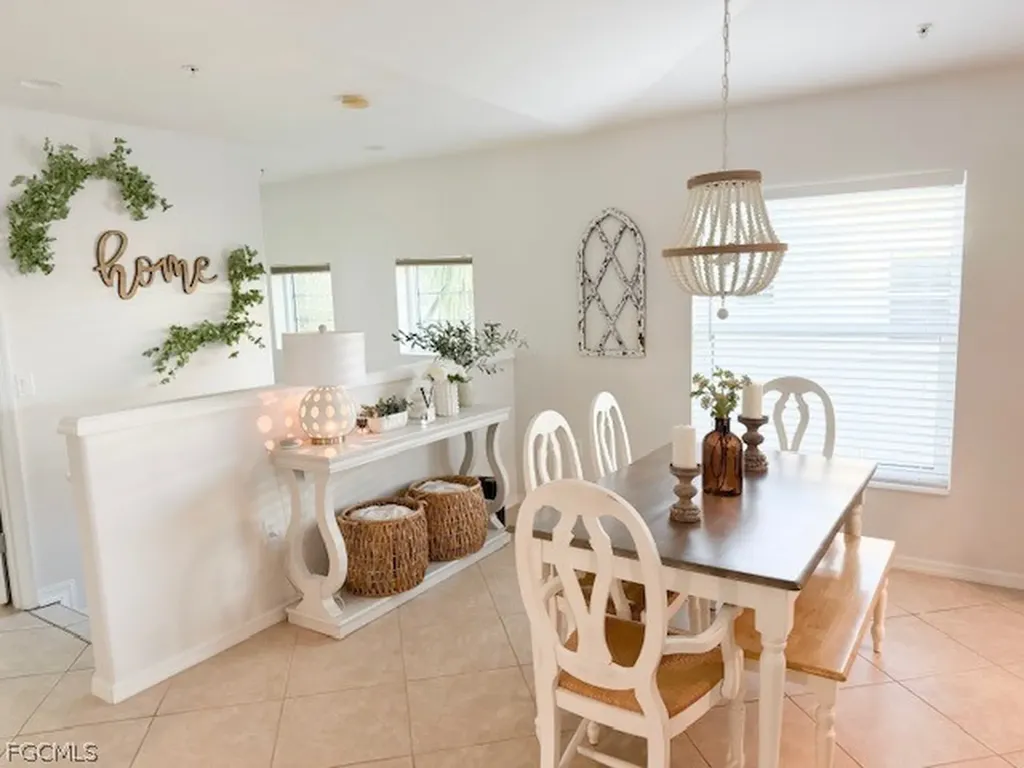 2616 Somerville Loop Cape Coral FL 33991