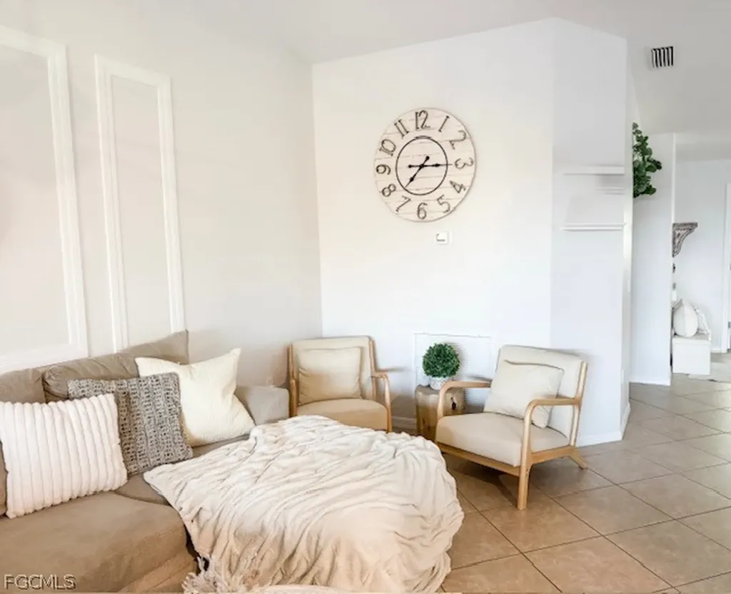 2616 Somerville Loop Cape Coral FL 33991