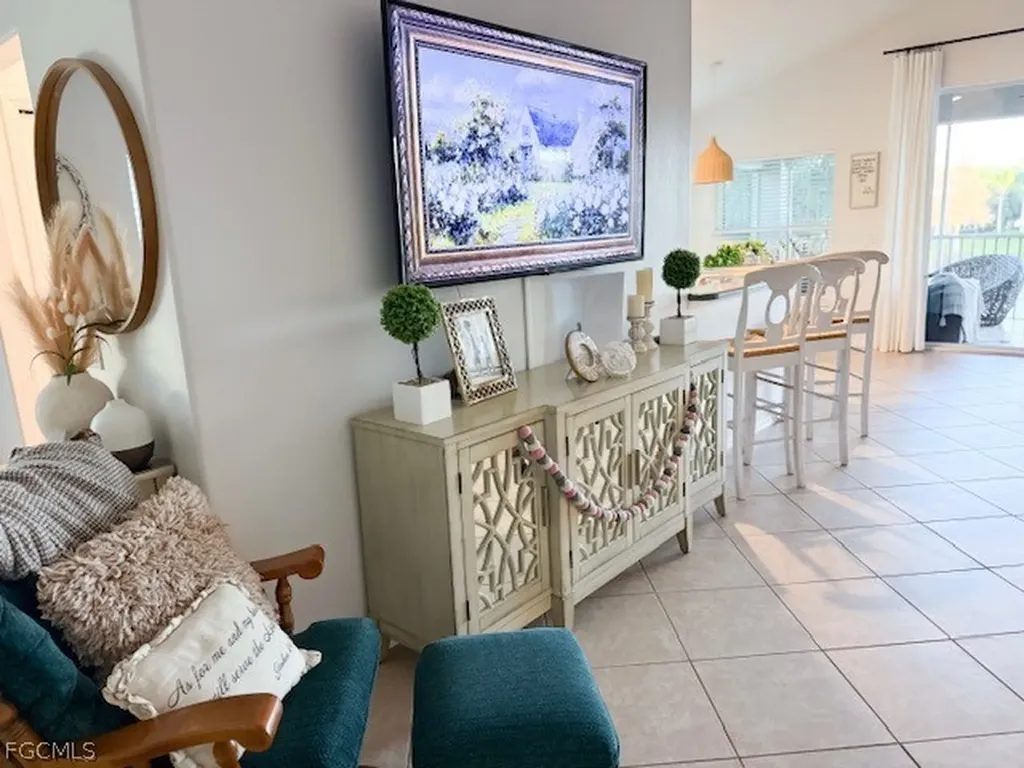 2616 Somerville Loop Cape Coral FL 33991