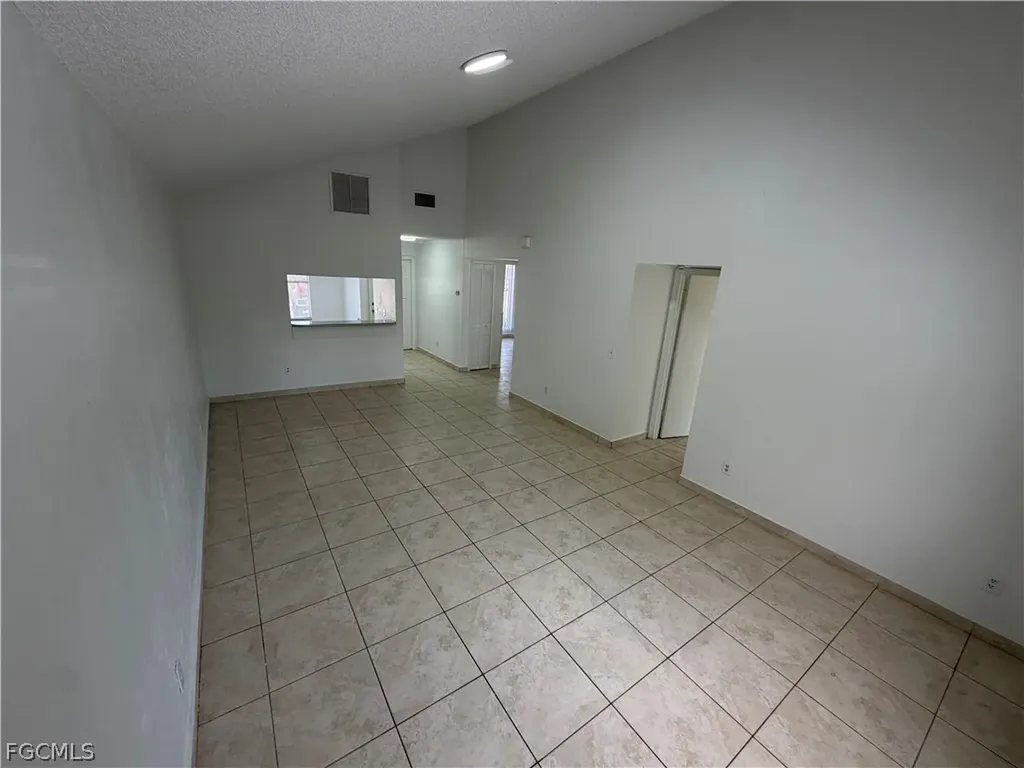 7374 7376 Albany Road Fort Myers FL 33967