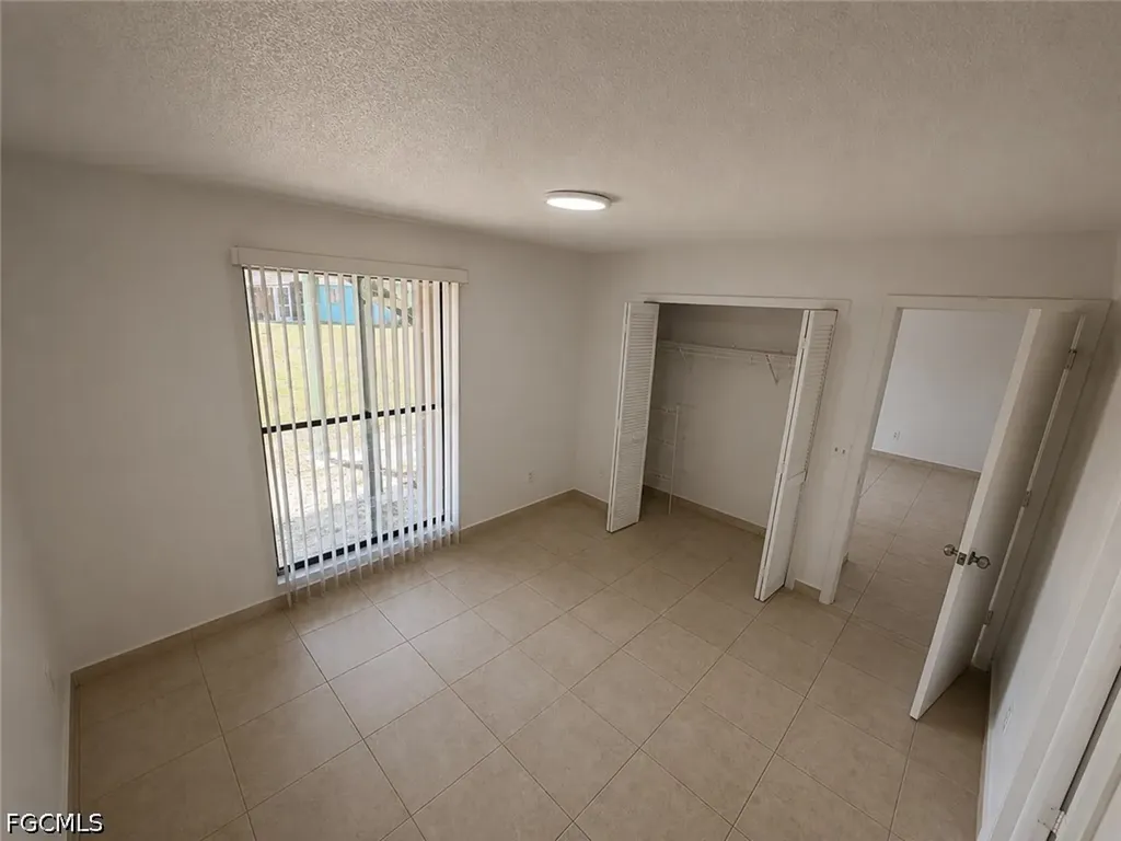 7374 7376 Albany Road Fort Myers FL 33967