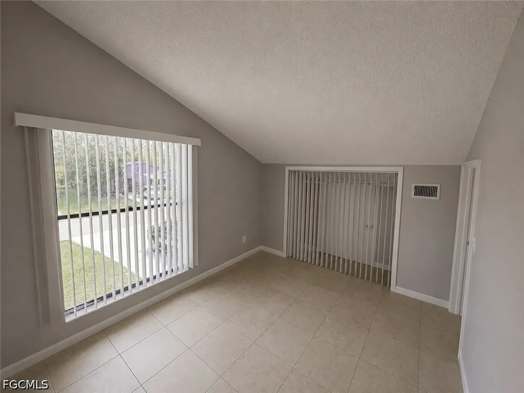 7374 7376 Albany Road Fort Myers FL 33967