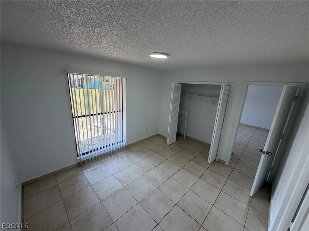 7374 7376 Albany Road Fort Myers FL 33967
