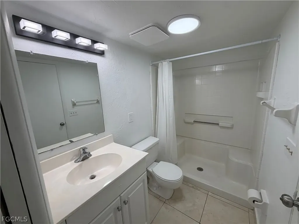 7374 7376 Albany Road Fort Myers FL 33967