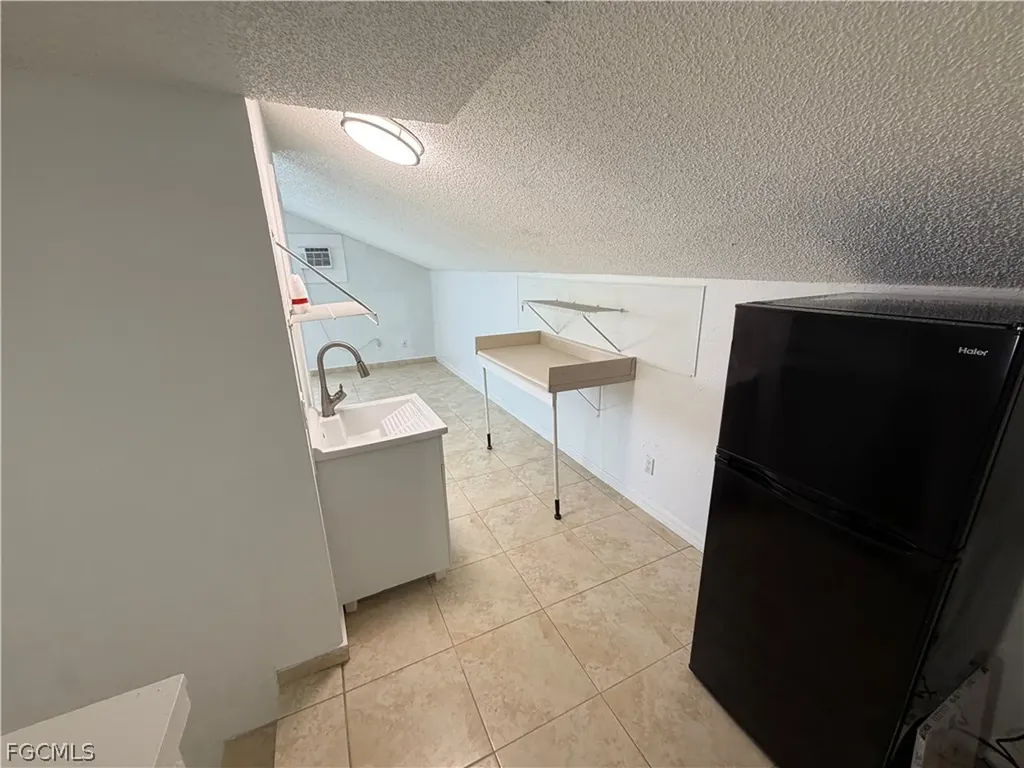 7374 7376 Albany Road Fort Myers FL 33967