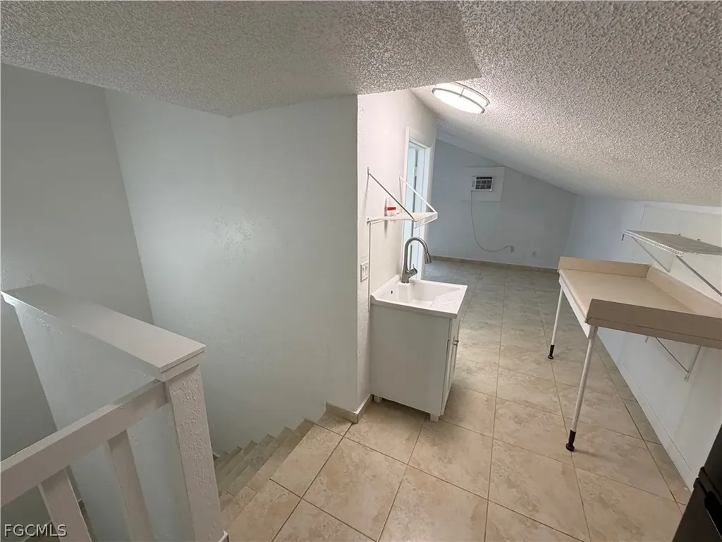 7374 7376 Albany Road Fort Myers FL 33967