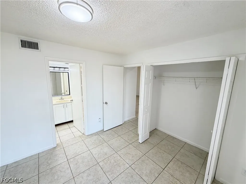 7374 7376 Albany Road Fort Myers FL 33967