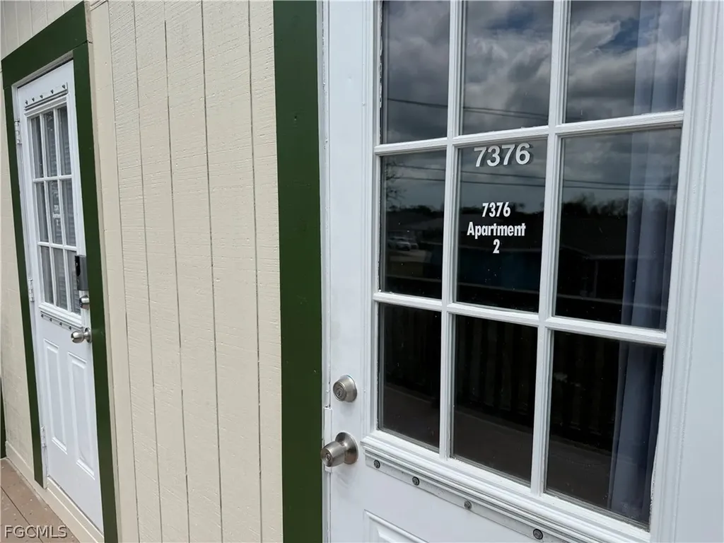 7374 7376 Albany Road Fort Myers FL 33967