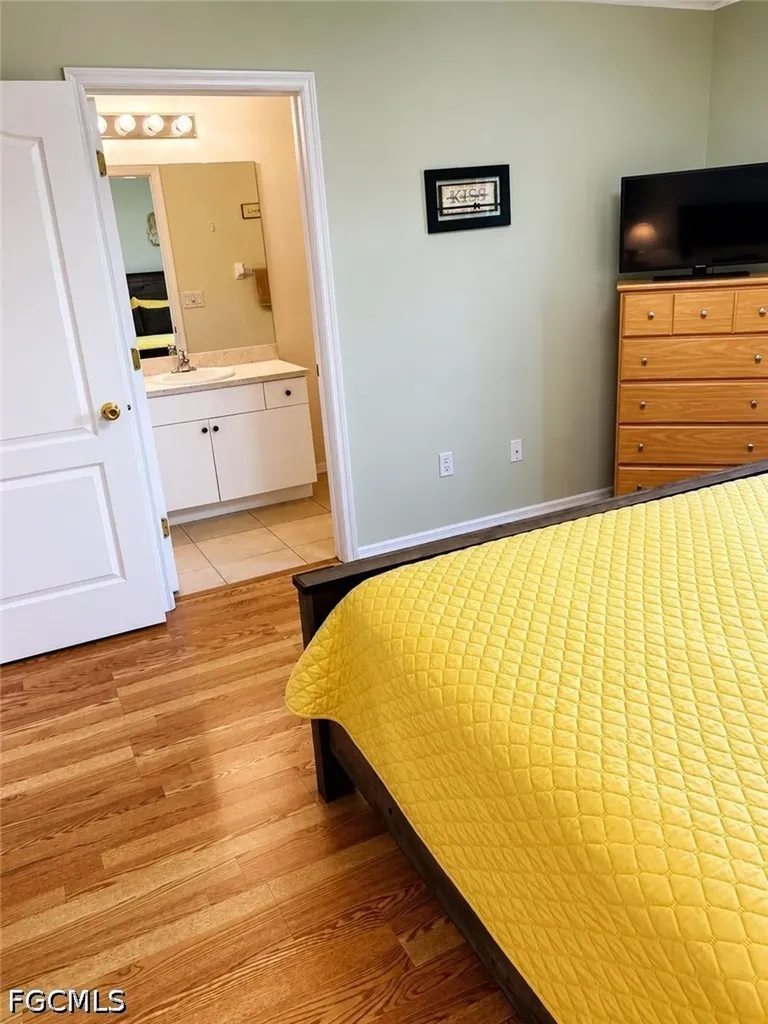 2830 NW 3rd Street Cape Coral FL 33993