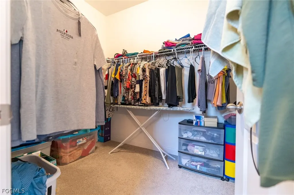 802 Friendship Circle Labelle FL 33935