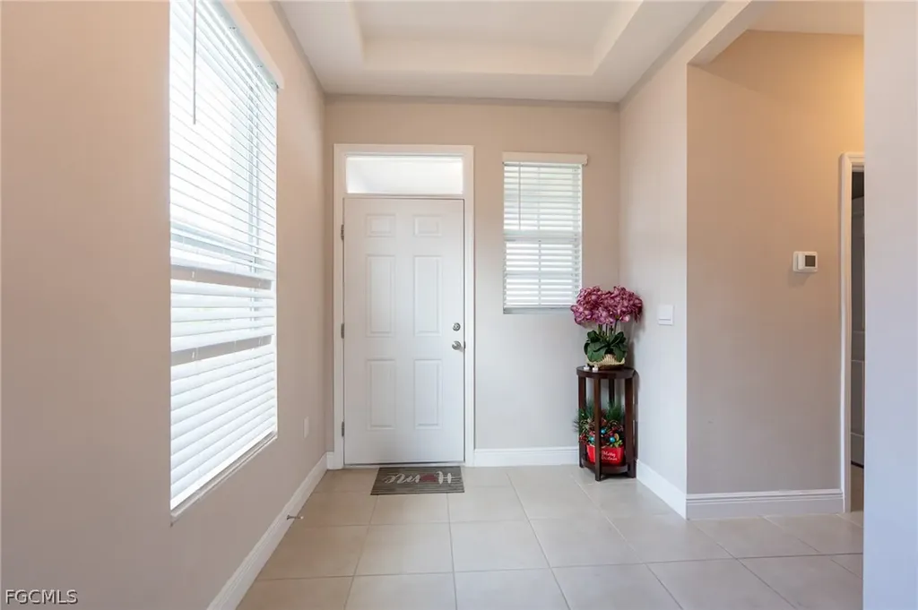 802 Friendship Circle Labelle FL 33935