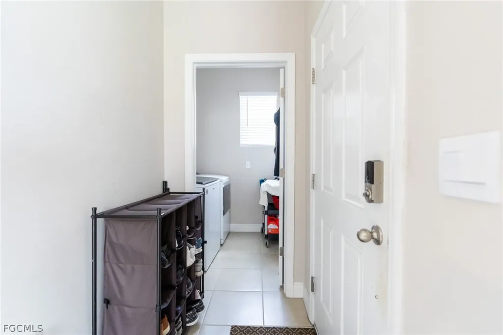 802 Friendship Circle Labelle FL 33935