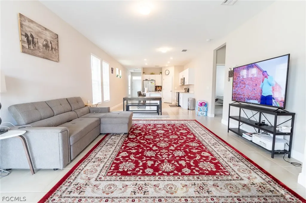 802 Friendship Circle Labelle FL 33935