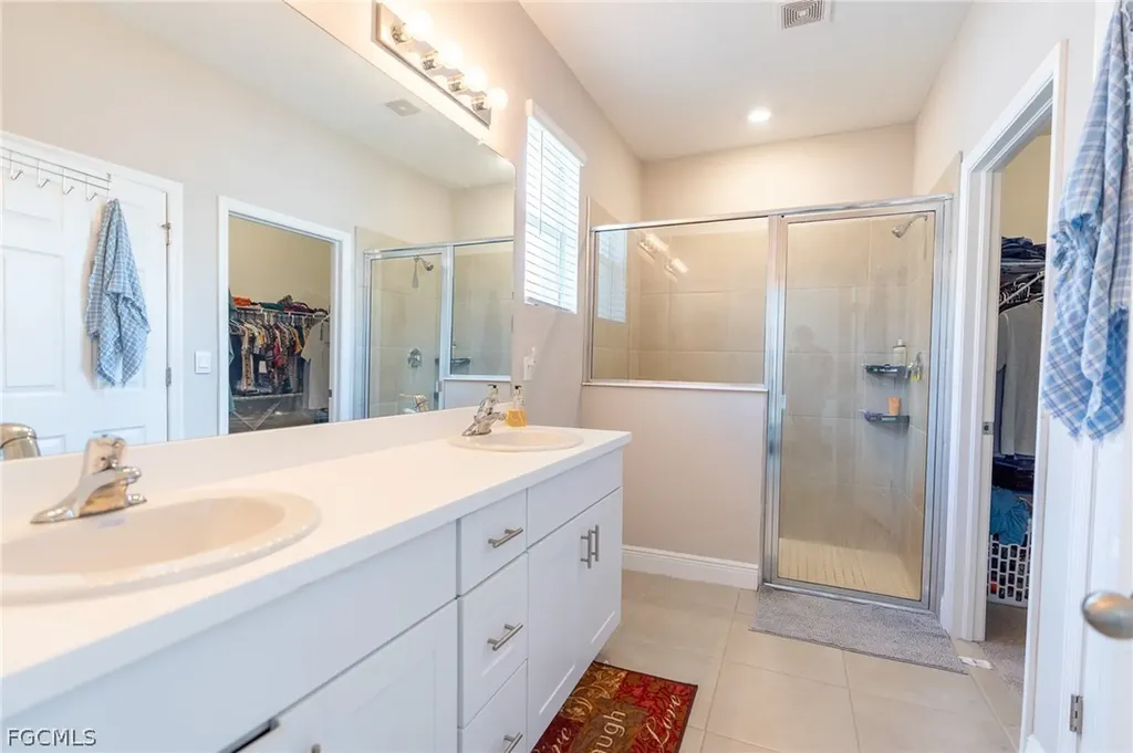 802 Friendship Circle Labelle FL 33935