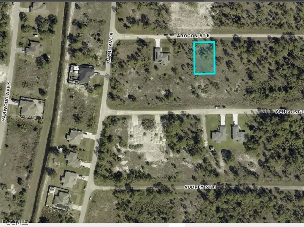 862 Arogon Street E Lehigh Acres FL 33974
