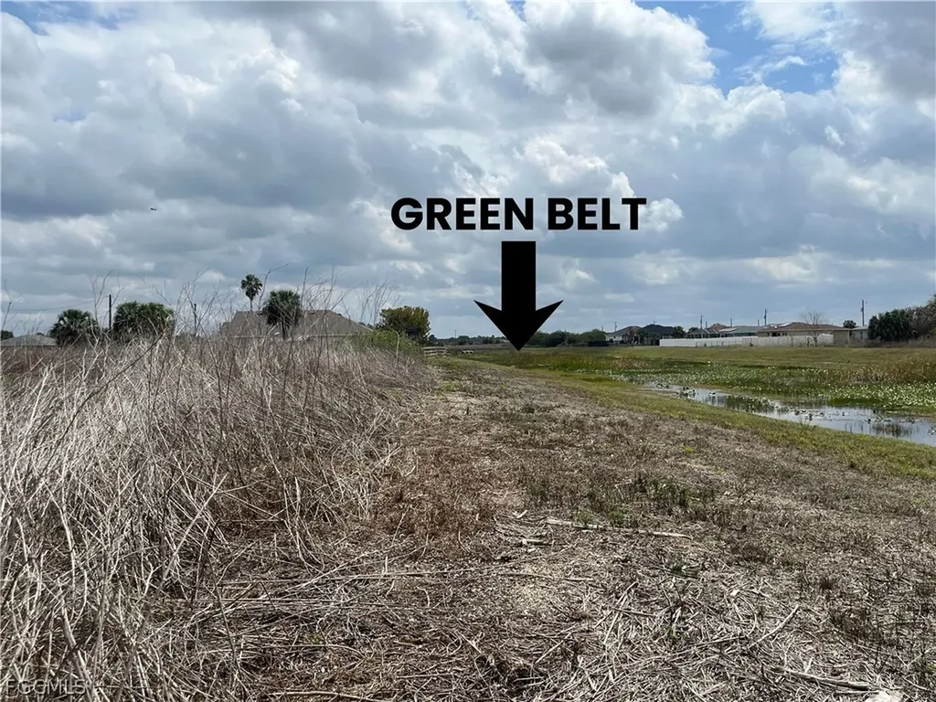 7025 Beaver Circle Labelle FL 33935