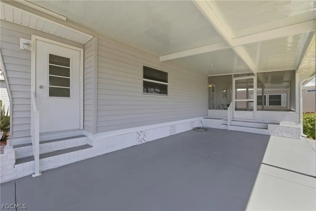 312 Nicklaus Boulevard North Fort Myers FL 33903
