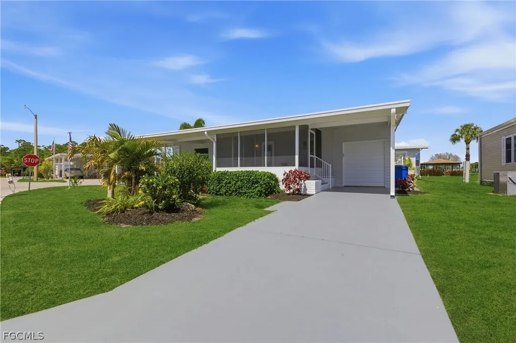 312 Nicklaus Boulevard North Fort Myers FL 33903