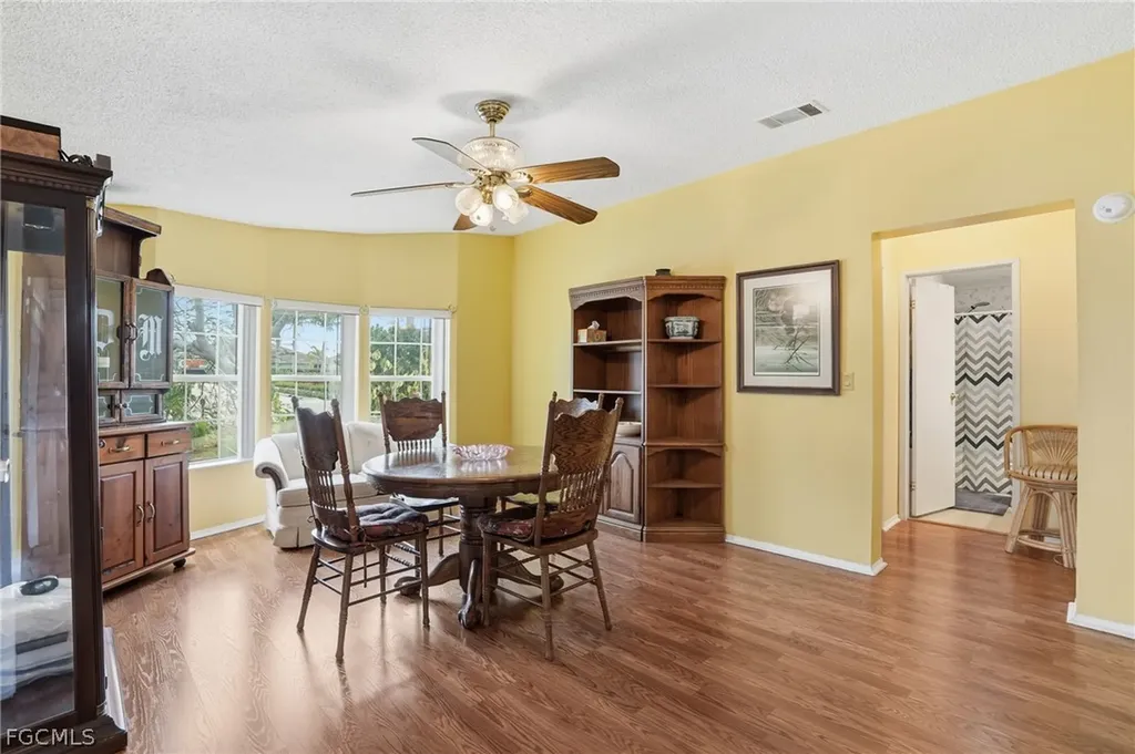 919 Manatee Road Naples FL 34114