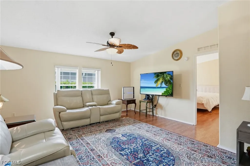 919 Manatee Road Naples FL 34114