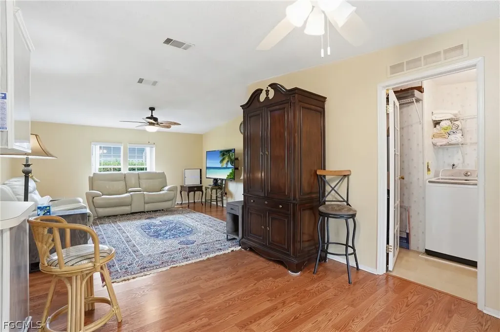 919 Manatee Road Naples FL 34114