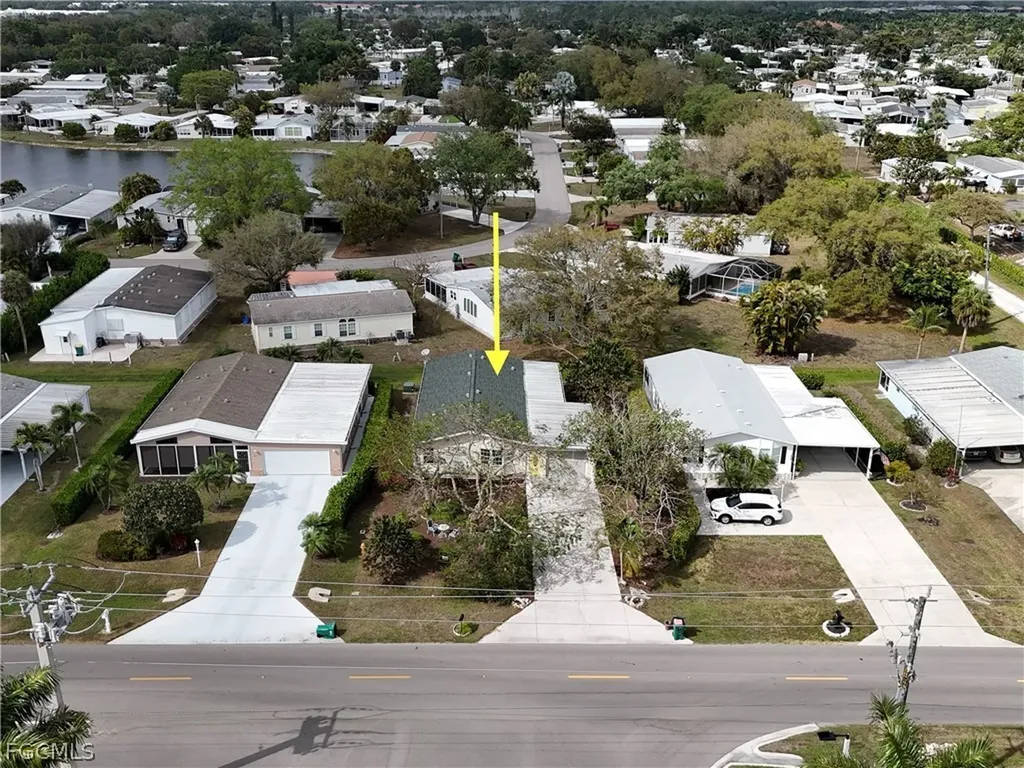 919 Manatee Road Naples FL 34114