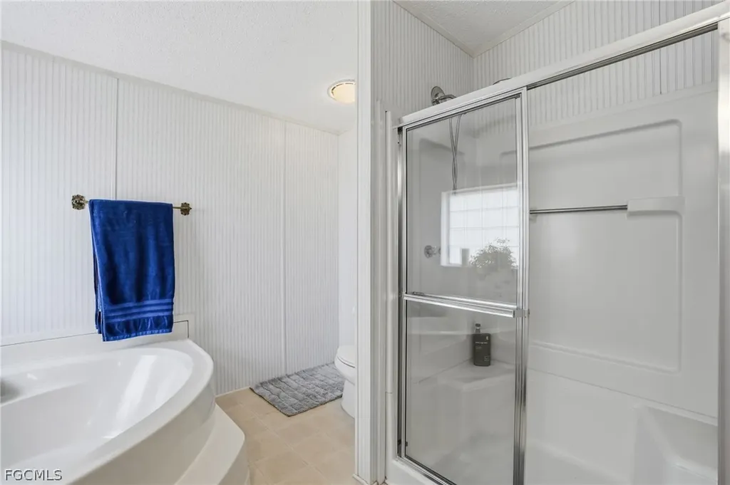 919 Manatee Road Naples FL 34114