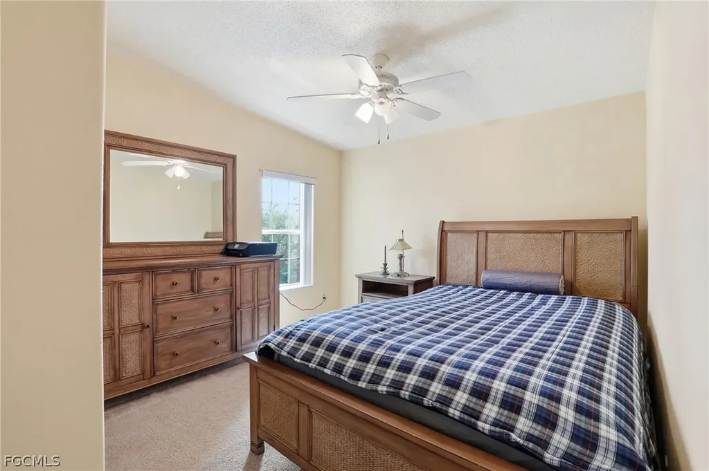 919 Manatee Road Naples FL 34114