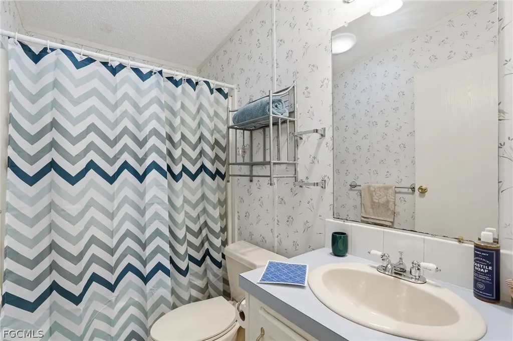 919 Manatee Road Naples FL 34114