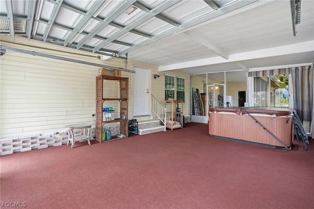 919 Manatee Road Naples FL 34114