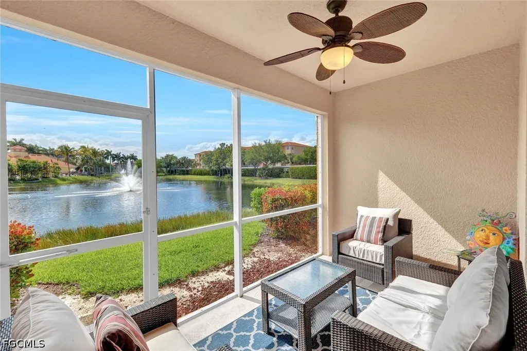 8270 Pathfinder Loop Fort Myers FL 33919