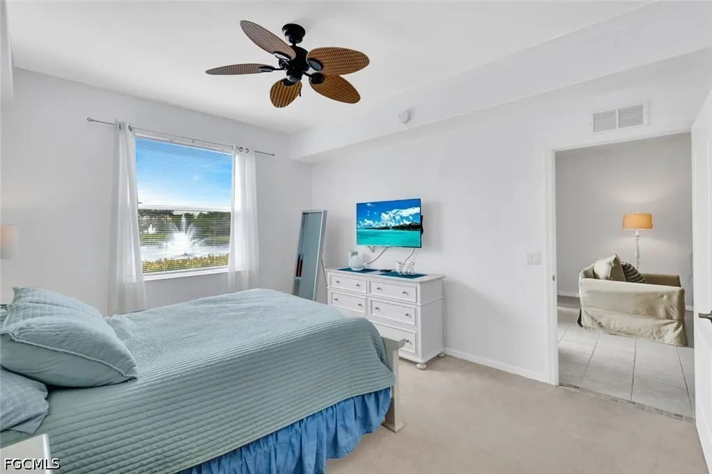 8270 Pathfinder Loop Fort Myers FL 33919