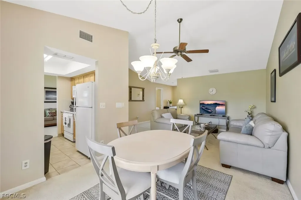 8445 Charter Club Circle Fort Myers FL 33919