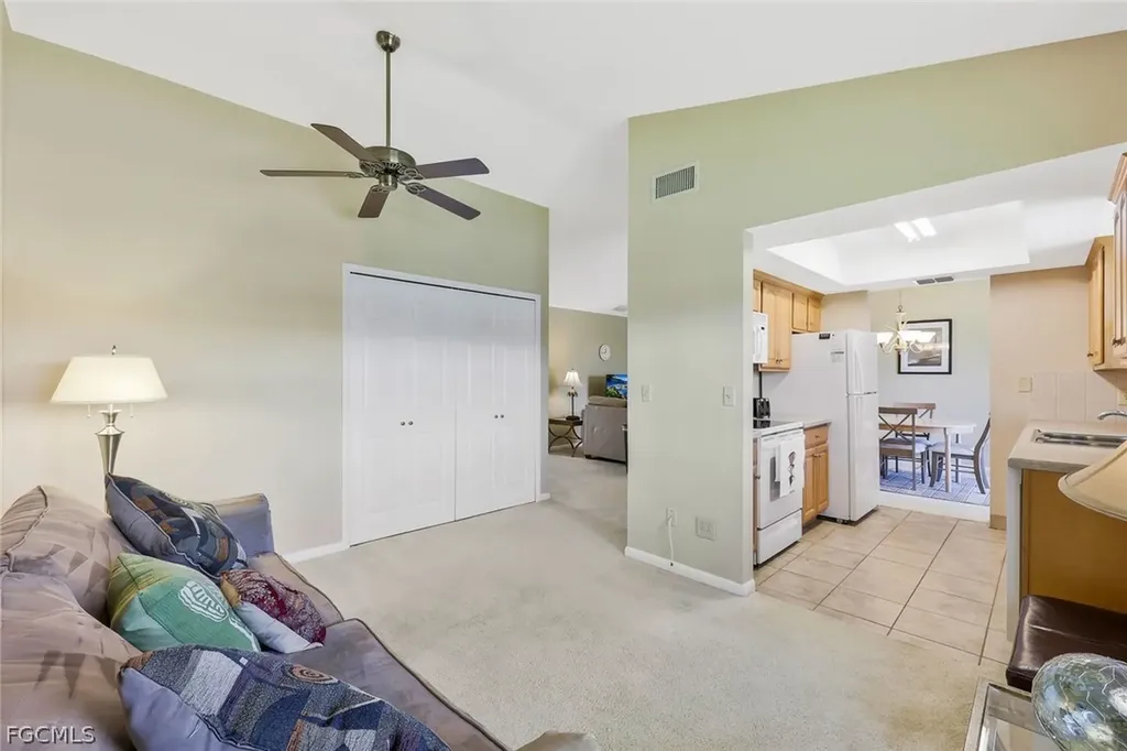 8445 Charter Club Circle Fort Myers FL 33919