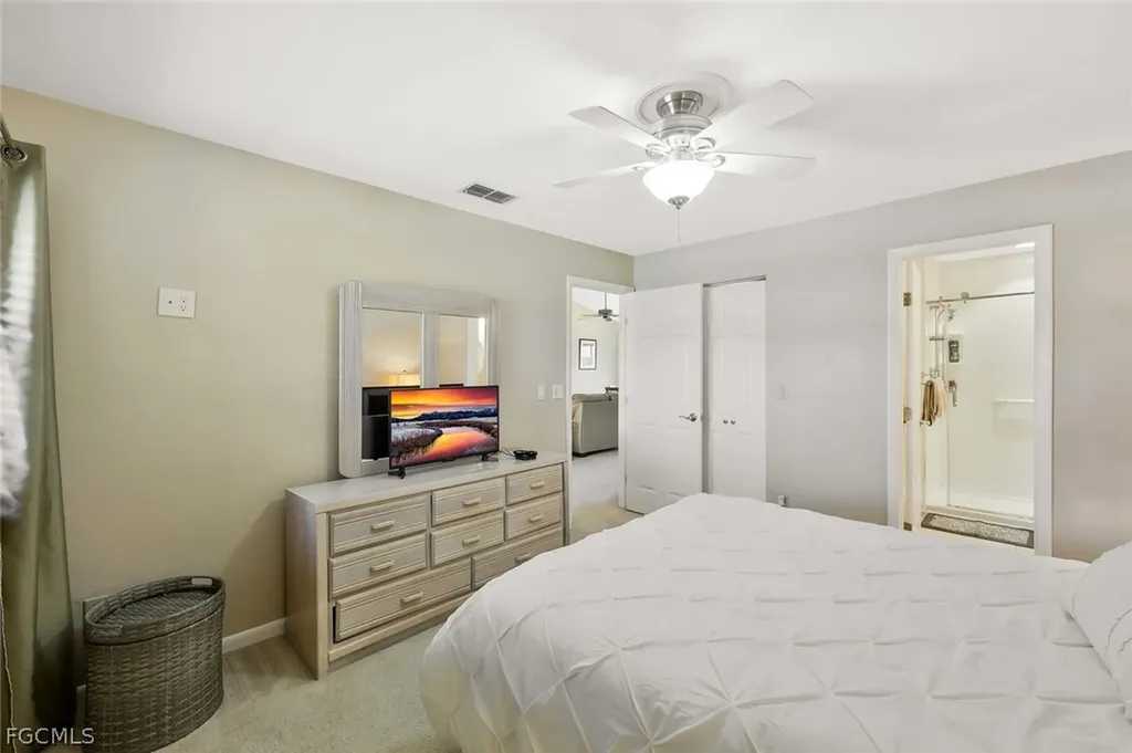 8445 Charter Club Circle Fort Myers FL 33919
