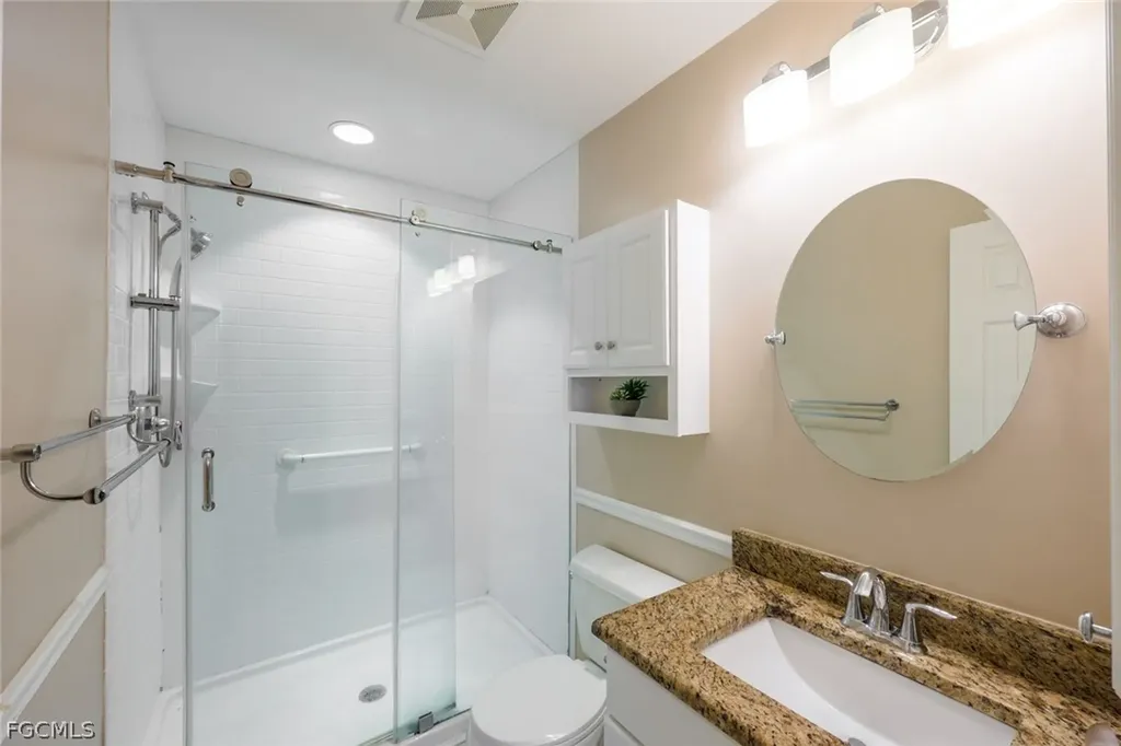 8445 Charter Club Circle Fort Myers FL 33919