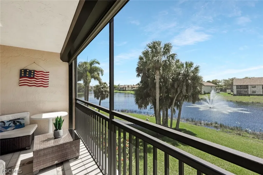 8445 Charter Club Circle Fort Myers FL 33919