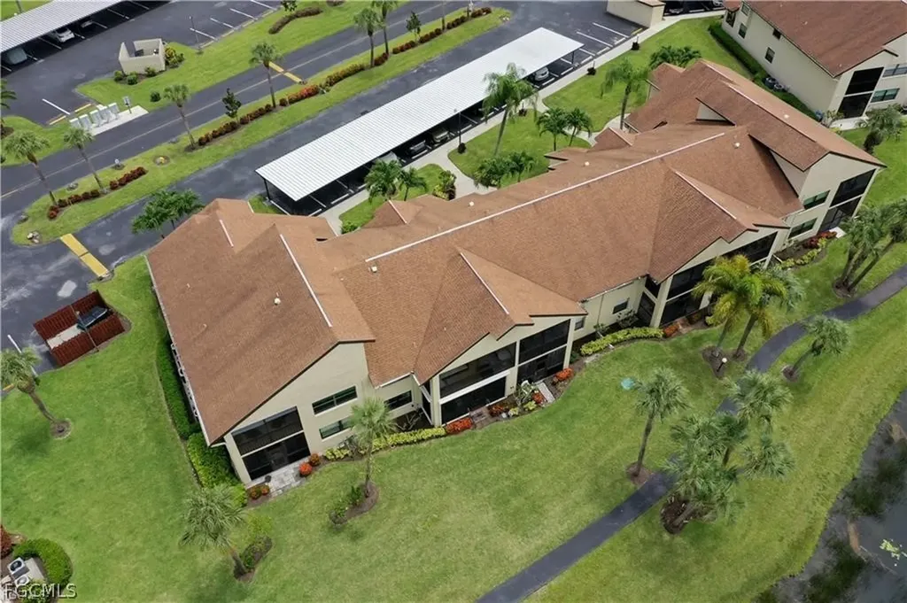 8445 Charter Club Circle Fort Myers FL 33919