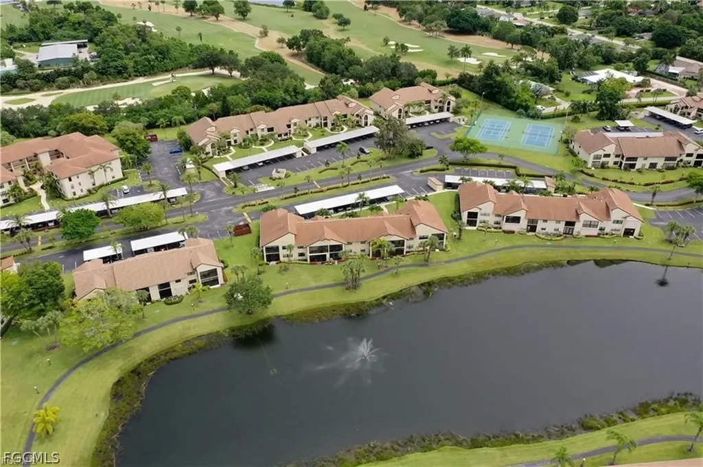 8445 Charter Club Circle Fort Myers FL 33919