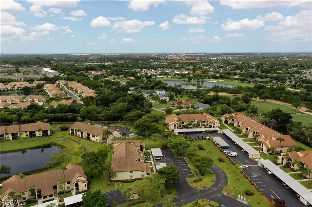 8445 Charter Club Circle Fort Myers FL 33919