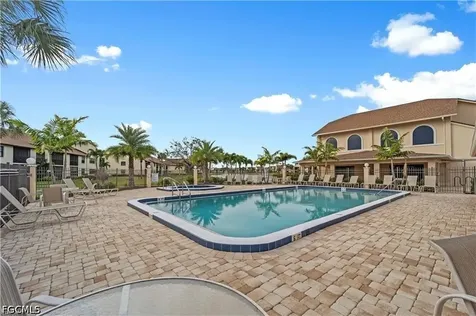 8445 Charter Club Circle Fort Myers FL 33919