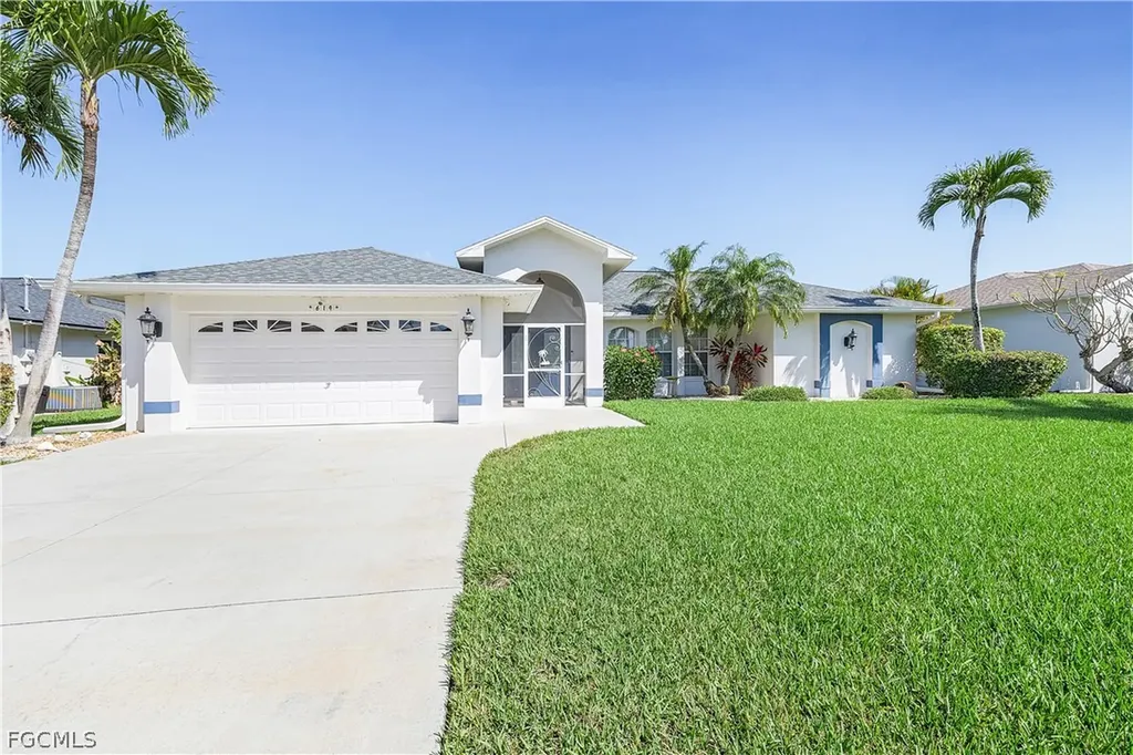 619 SE 30th Street Cape Coral FL 33904